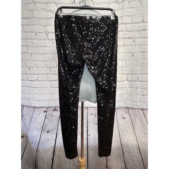 Express- High Waisted Sequin Leggings - Picture 5 of 5